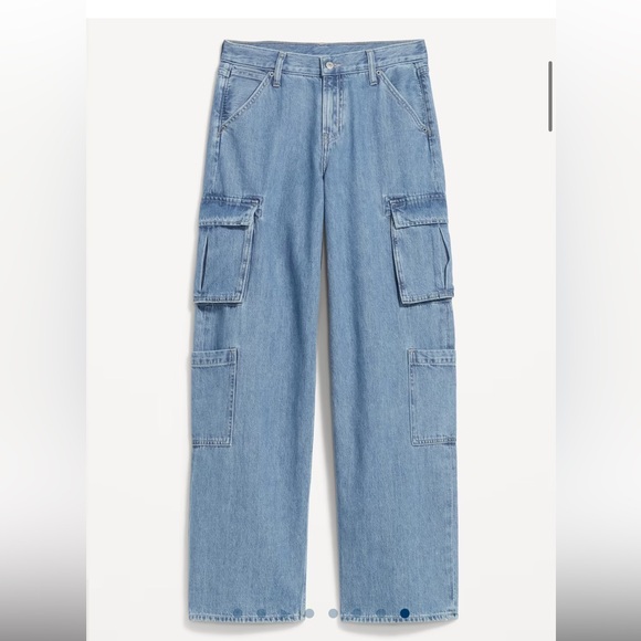 Old Navy Mid-Rise Baggy Wide-Leg Cargo Jeans | size 0 - Picture 2 of 8